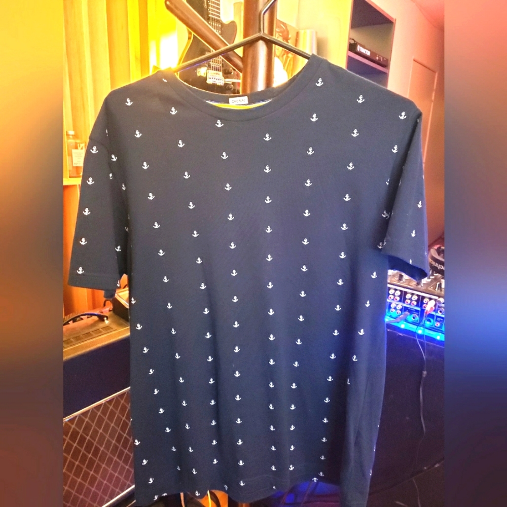 Anchor print mens medium navy blue t-shirt